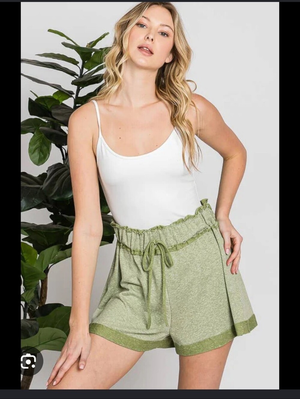 Reb In J Elastic Waist Shorts NWOT